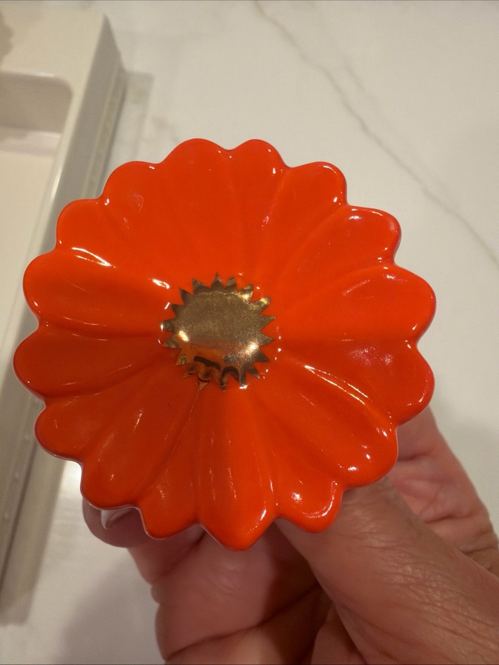 Nora Fleming Orange Mini A248 Flower Power Gerber Daisy Limited Edition